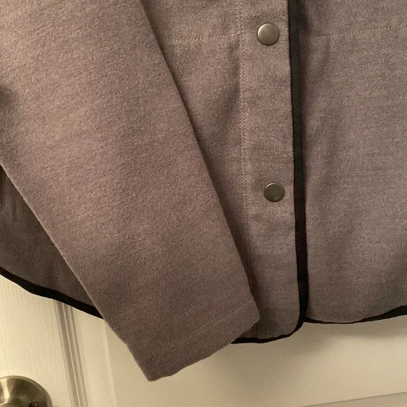 Columbia Jacket - Picture 7 of 10